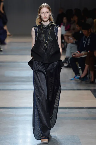 Look 37